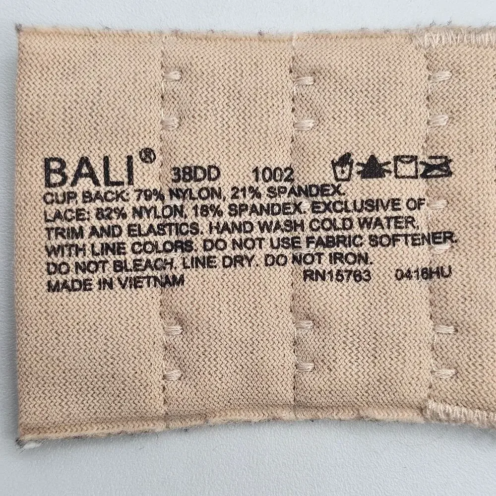 Bali Smoothing Underwire Bra Beige Size 38D Style 1002